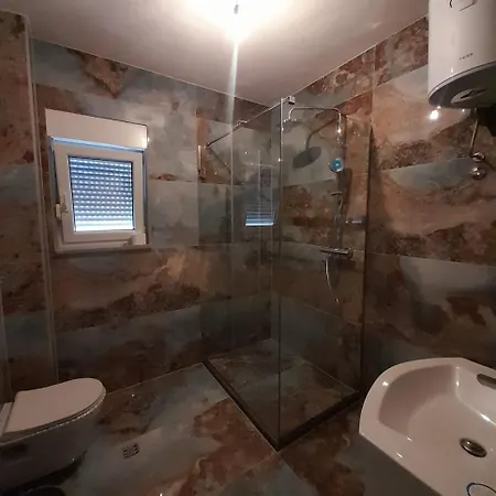 Vistalux Rm Villa